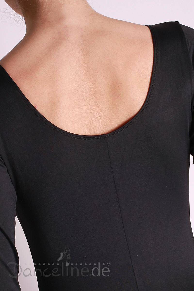Eine Person trägt einen schwarzen Ballettanzug Bloch L5609 Lepsi, von hinten gesehen. Der Anzug hat einen Rundhalsausschnitt und bedeckt die Schultern. Das Bild enthält unten das Logo „Danceline.de“.