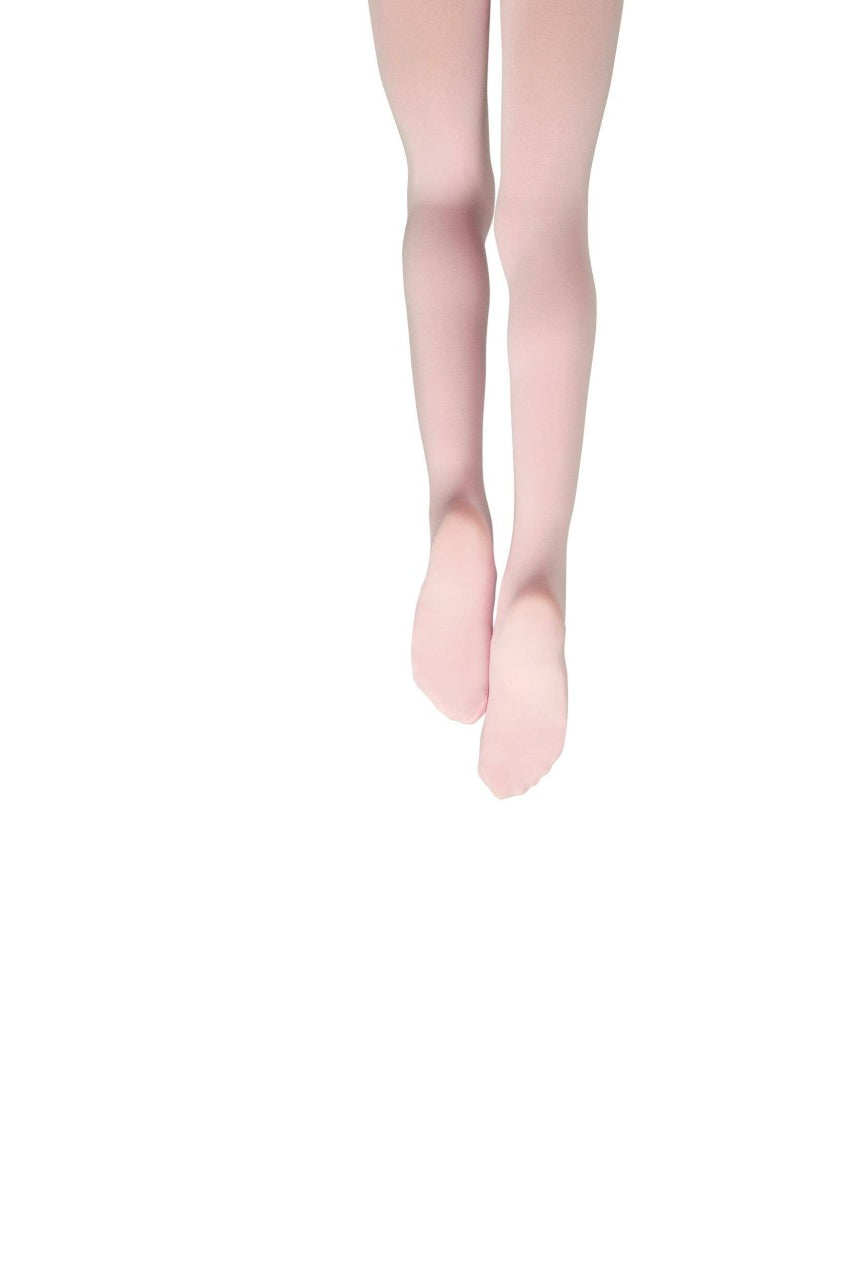 Ein Paar Capezio Ballettstrumpfhosen V1882C Smooth in Hellrosa, an den Beinen getragen und vom oberen Oberschenkel abwärts mit gestreckten Füßen vor einem weißen Hintergrund abgebildet.